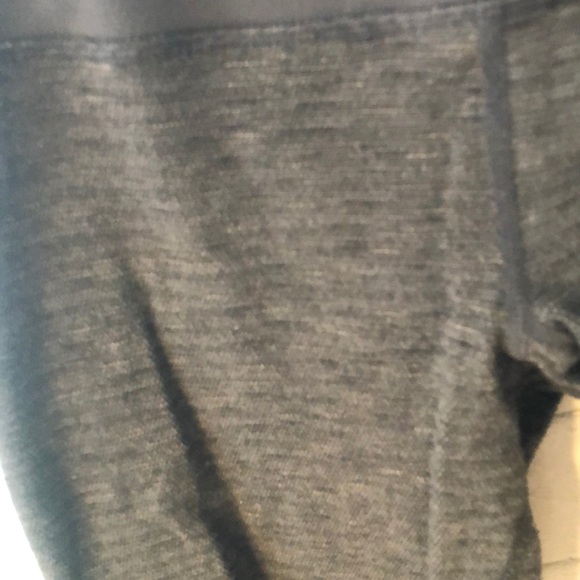 Capris - Picture 3 of 3